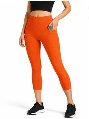 Athleta Salutation Stash Pocket II Capri Tights Orange Size Large